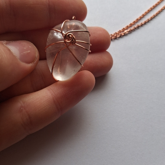 Rose Gold Wire Wrapped Pendant Necklace - Picture 4 of 7